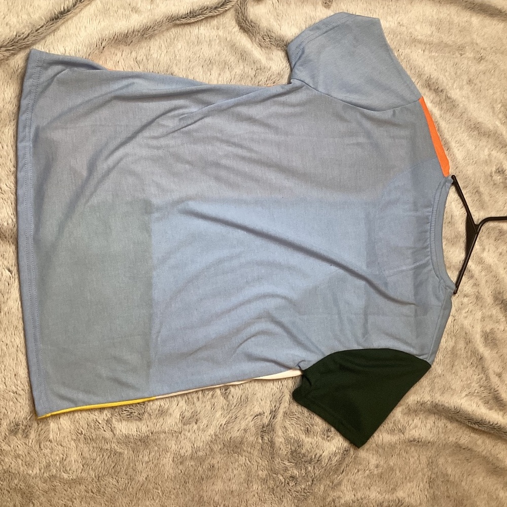 Colorblock T-shirt - Picture 3 of 3